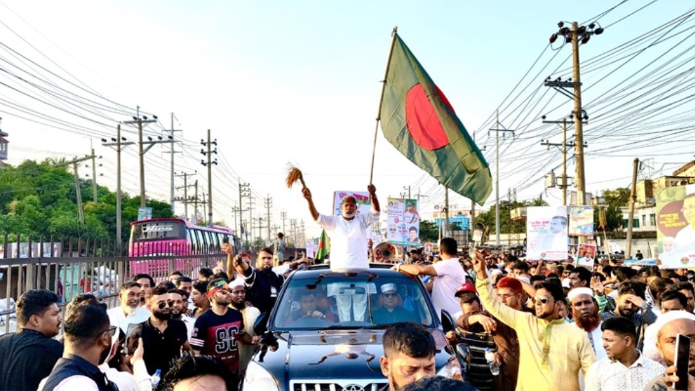 যখনই জাতি সংকটে পড়ে, তখন জনগণের ঐক্যই মুক্তির পথ দেখায়: মান্নান 