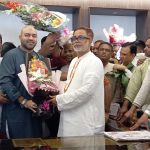 নবনিযুক্ত নাসিক প্রশাসকের সাথে সাবেক কাউন্সিলর সাদরিলের সাক্ষাৎ