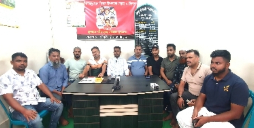 মিথ্যা সংবাদ প্রচারের প্রতিবাদে চৌধুরী বাড়ি ব্যবসায়ী এসোসিয়েশনের সংবাদ সম্মেলন