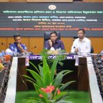 নারায়ণগঞ্জে অভিবাসন প্রত্যাশীদের দক্ষতা অর্জন ও সচেতন হওয়ার আহ্বান করেন ডিসি রায়হান কবির