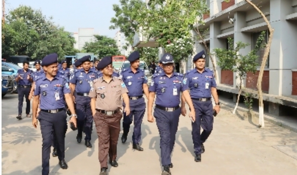 সিদ্ধিরগঞ্জ থানা পরিদর্শন করলেন অতিরিক্ত ডিআইজি এম এ জলিল
