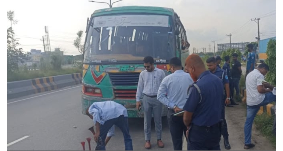 শব্দ দূষণ রোধে তিন যানবাহনকে পরিবেশ অধিদপ্তরের জরিমানা