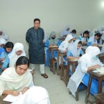 এইচএসি কেন্দ্র পরিদর্শনকালে পরীক্ষা হচ্ছে জ্ঞান, সততা ও মেধা প্রকাশের ক্ষেত্র : ডিসি মো: রায়হান কবির