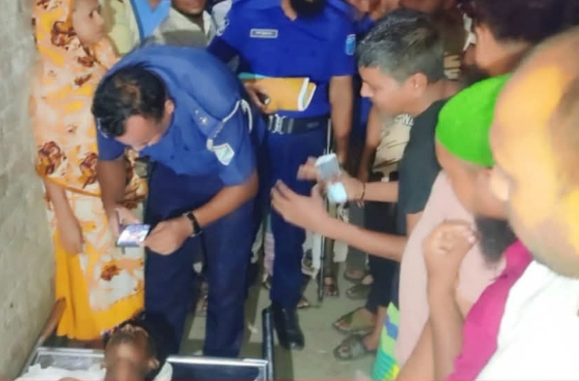 ফতুল্লায় ছিনতাইকারী অপবাদ দিয়ে বাসা থেকে ডেকে এনে যুবককে গণপিটুনি দিয়ে হত্যা