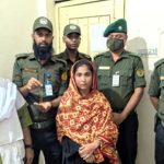 বন্দর উপজেলা স্বাস্থ্য কমপ্লেক্সে স্বর্ণের চেইন ছিনিয়ে নিয়ে পালানোর সময় নারী আটক