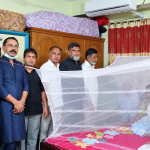 ডেঙ্গুতে আক্রান্ত বিএনপি নেতা এড. টিপুকে দেখতে বাসায় ছুটে গেলেন নেতাকর্মীরা