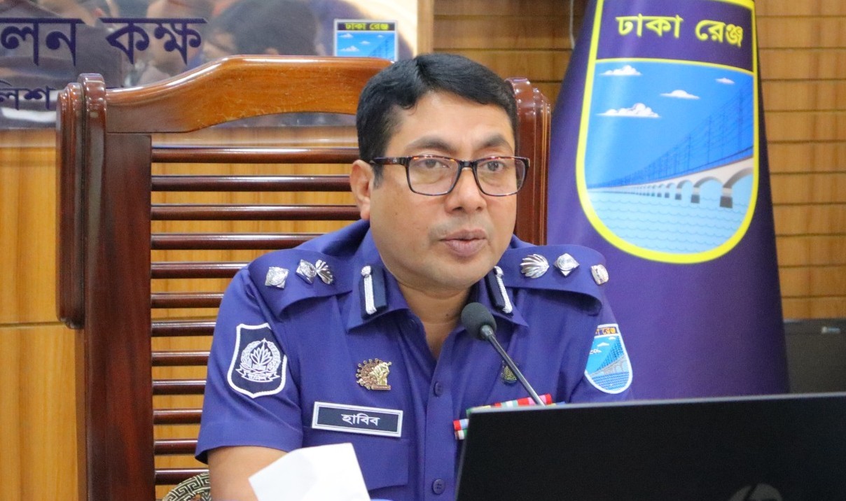 অপরাধমুক্ত শান্তিপূর্ণ নারায়ণগঞ্জ গড়তে কাজ করছে জেলা পুলিশ: এসপি হাবিবুর রহমান