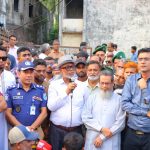হকারদের সহযোগিতায় যানজটমুক্ত ও সবুজ নগর গড়তে চান নাসিক প্রশাসক